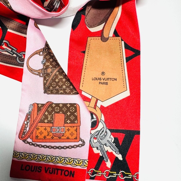 Louis Vuitton Red and Pink Scarf - Picture 7 of 9